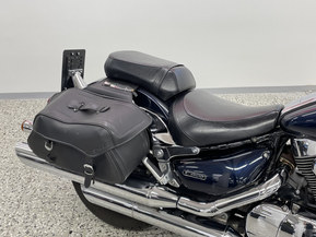 Suzuki Intruder