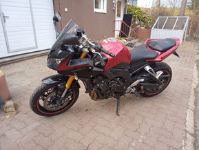 Yamaha FZ1