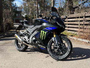 Yamaha YZF-R