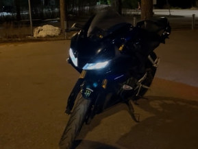 Yamaha YZF-R