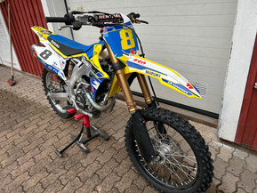 Suzuki RM-Z