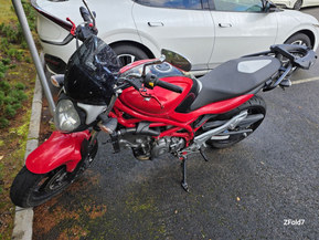 Suzuki SFV 650 Gladius