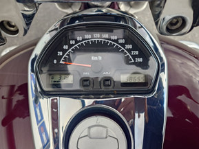 Suzuki Intruder