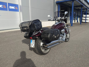 Suzuki Intruder