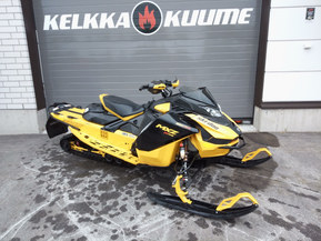 Ski-Doo MX Z