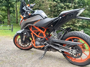 KTM 390
