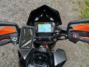 KTM 390