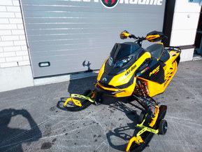 Ski-Doo MX Z