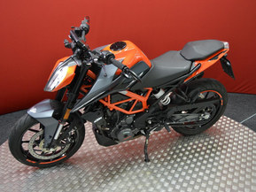 KTM 390
