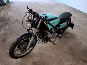 Suzuki GS
