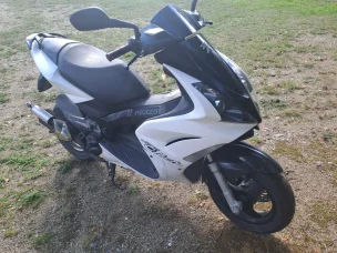Peugeot Jet c-Tech