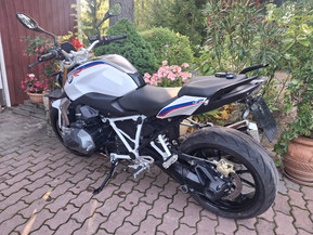 BMW R