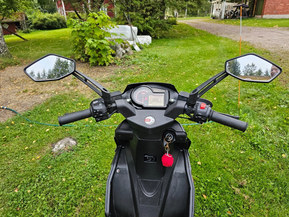 Aprilia SR