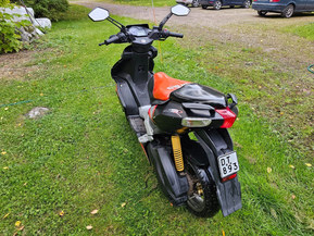 Aprilia SR