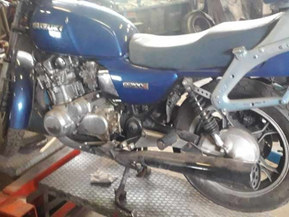 Suzuki GS