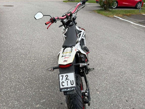 Drac Supermoto
