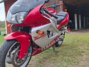 Yamaha YZF