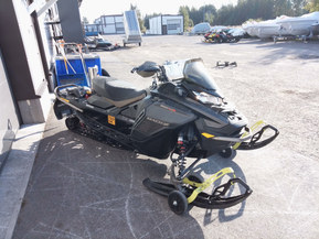 Ski-Doo Mach Z