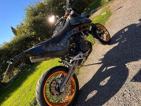 KTM 690