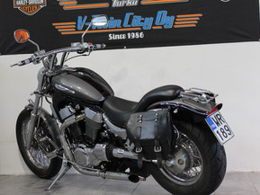 Suzuki Intruder
