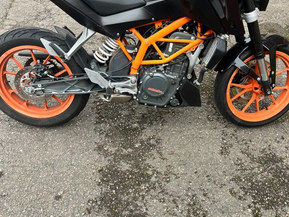KTM 390
