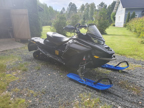 Ski-Doo Mach Z