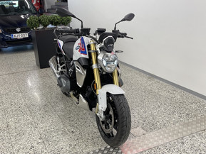 BMW R
