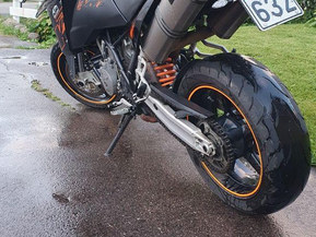 KTM 950