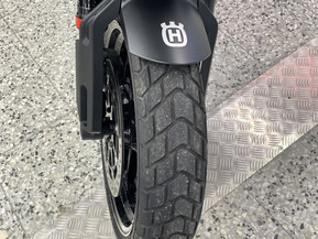 Husqvarna Svartpilen