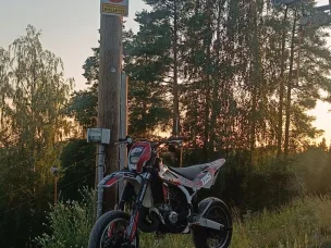 Husqvarna WR