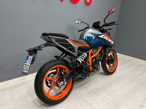 KTM 390