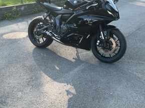 Yamaha YZF-R7