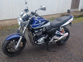 Suzuki GSX