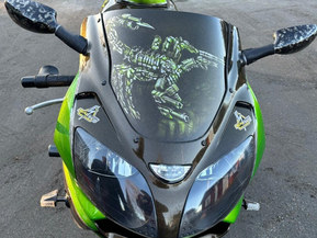 Kawasaki ZX-9R