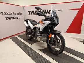 KTM 790