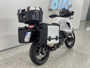 KTM 1290 Super Adventure T