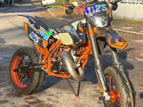 KTM 125