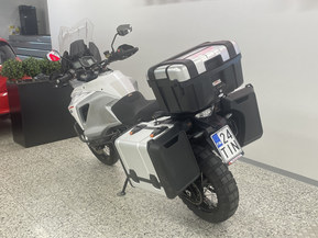 KTM 1290 Super Adventure T