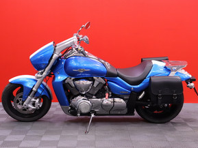 Suzuki Intruder