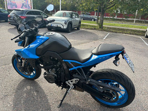 Suzuki GSX-8S