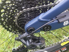 Husqvarna Light Cross