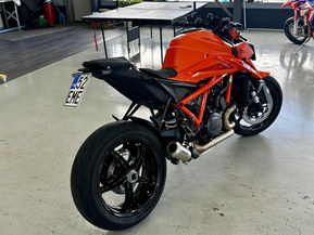 KTM 1390 Super Duke R
