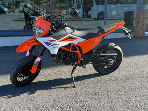 KTM 390