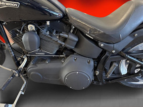 Harley-Davidson Softail