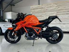 KTM 1390 Super Duke R