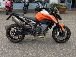 KTM 790