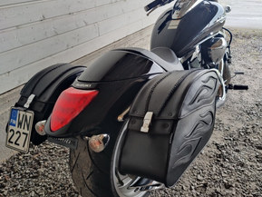 Suzuki Intruder