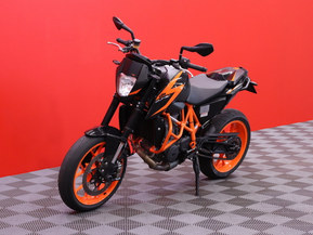 KTM 690