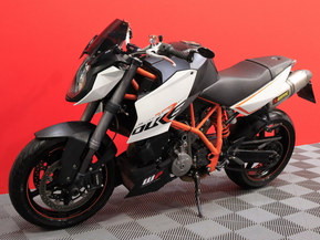 KTM 990