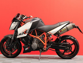 KTM 990